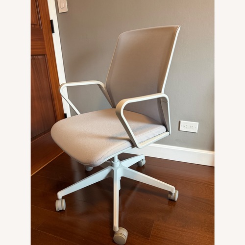Used Teknion Light Gray Fabric Office Chair for sale on AptDeco
