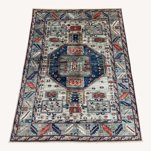 Used Light Gray Wool Small Rug 5' x 7' for sale on AptDeco