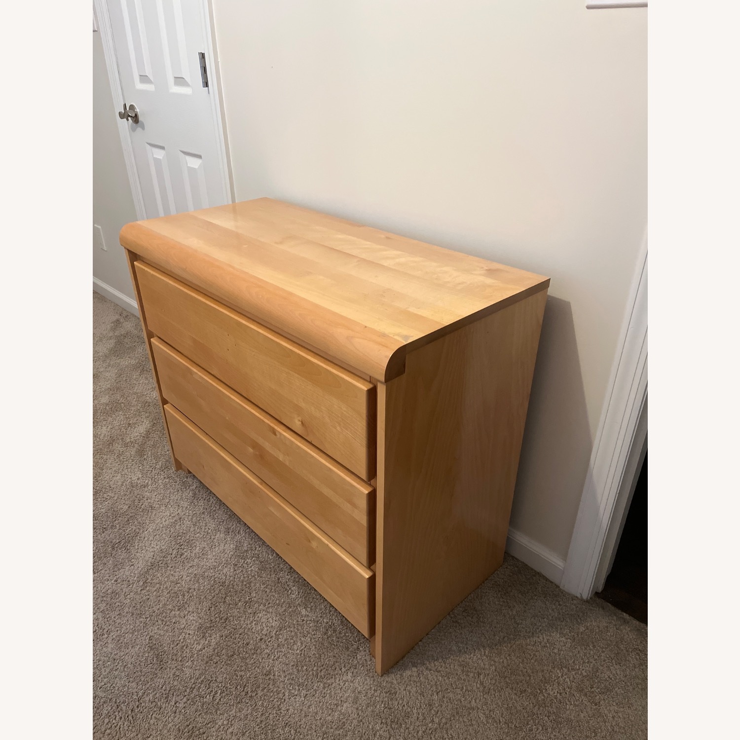 Bellini Furniture Wood Dresser - image-4