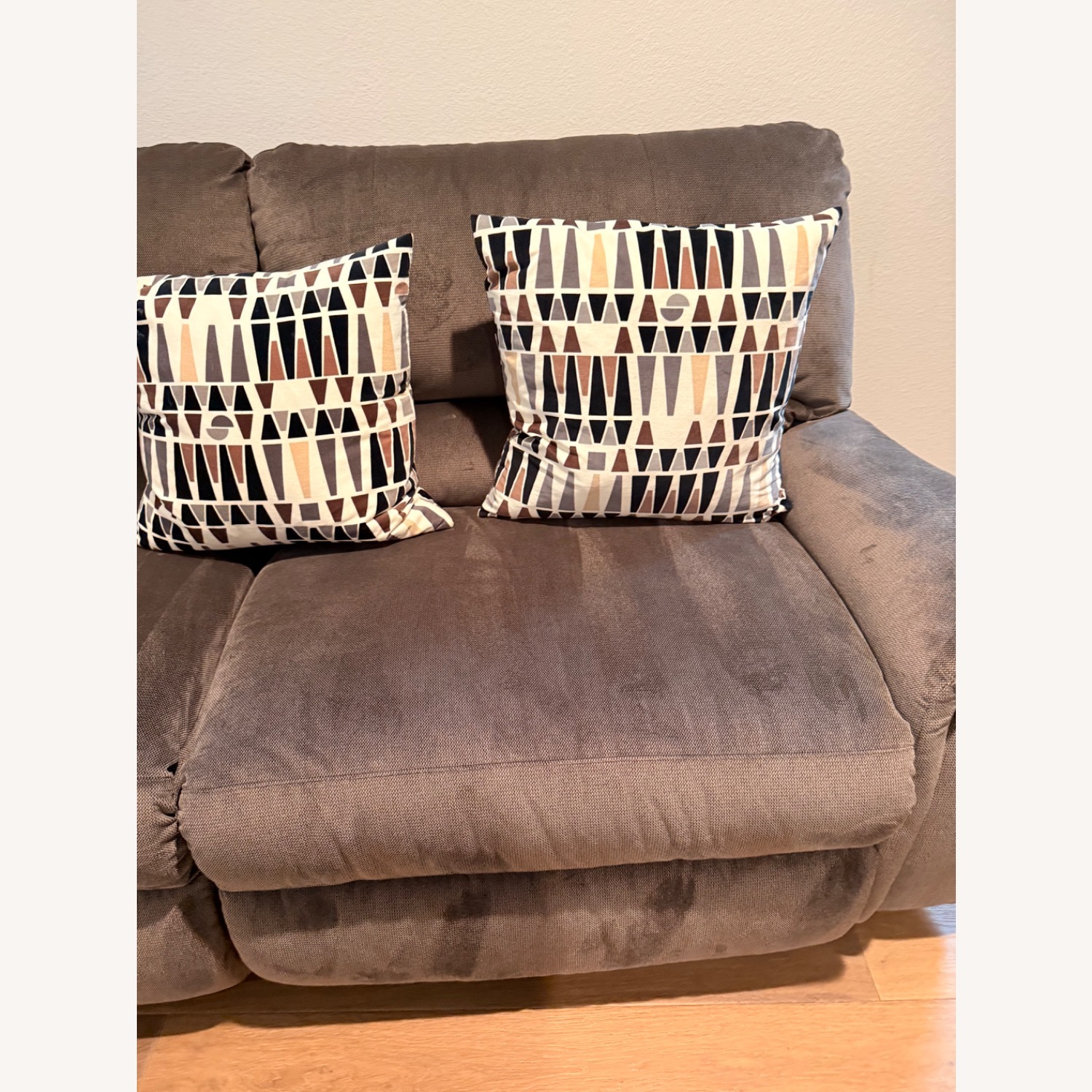 La-Z-Boy Dark Gray Velvet Loveseat - image-8