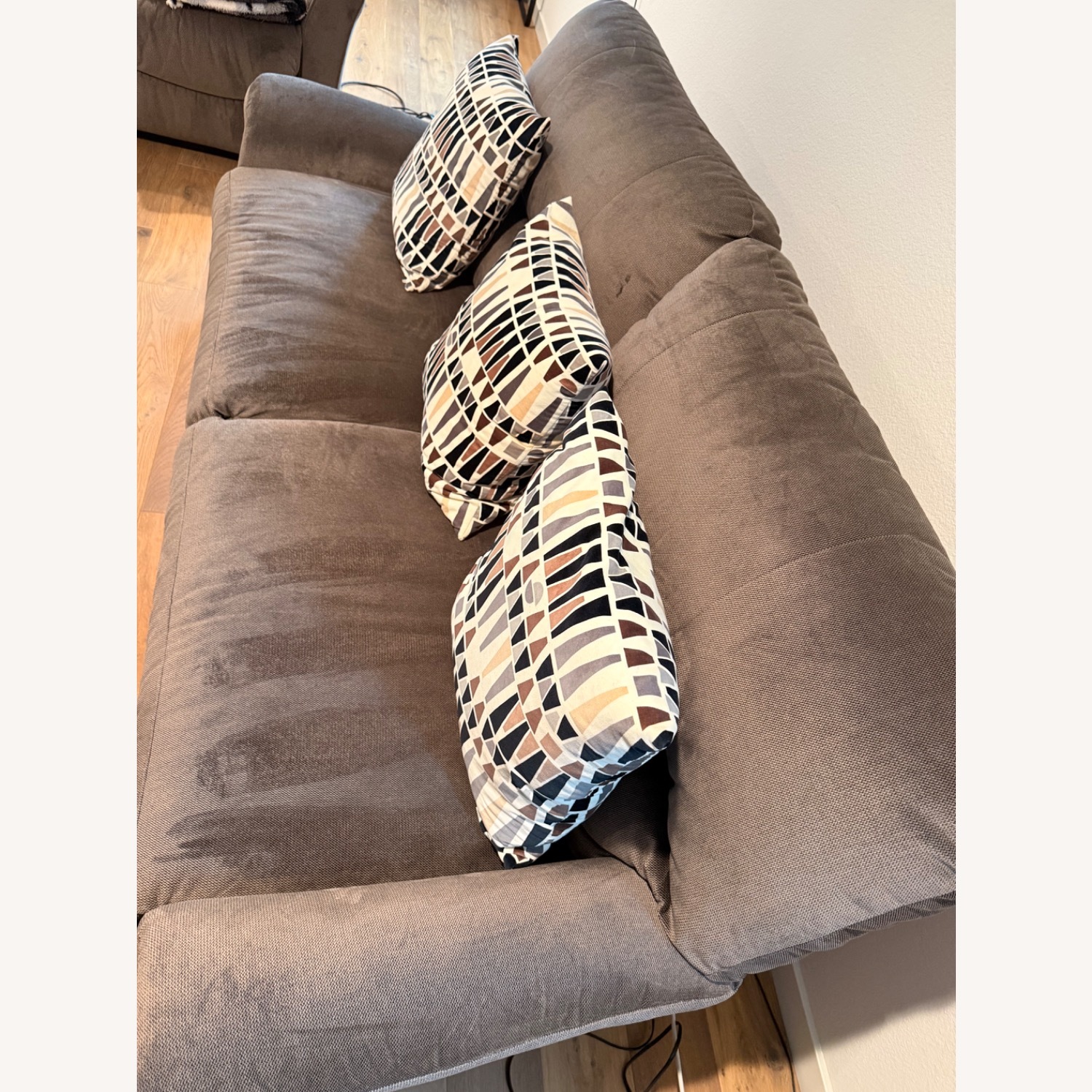 La-Z-Boy Dark Gray Velvet Loveseat - image-5