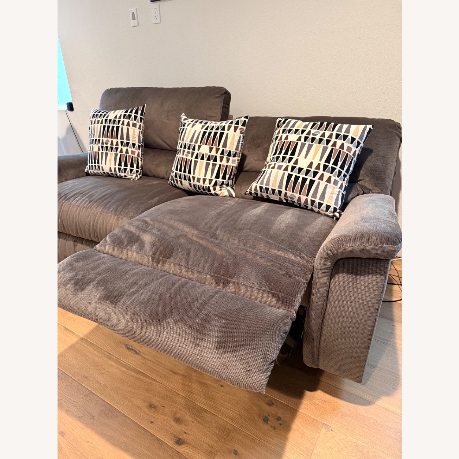 La-Z-Boy Dark Gray Velvet Loveseat - image-9