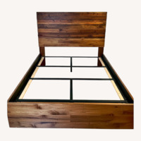 Room & Board Berkeley Solid Wood Platform Bed 
