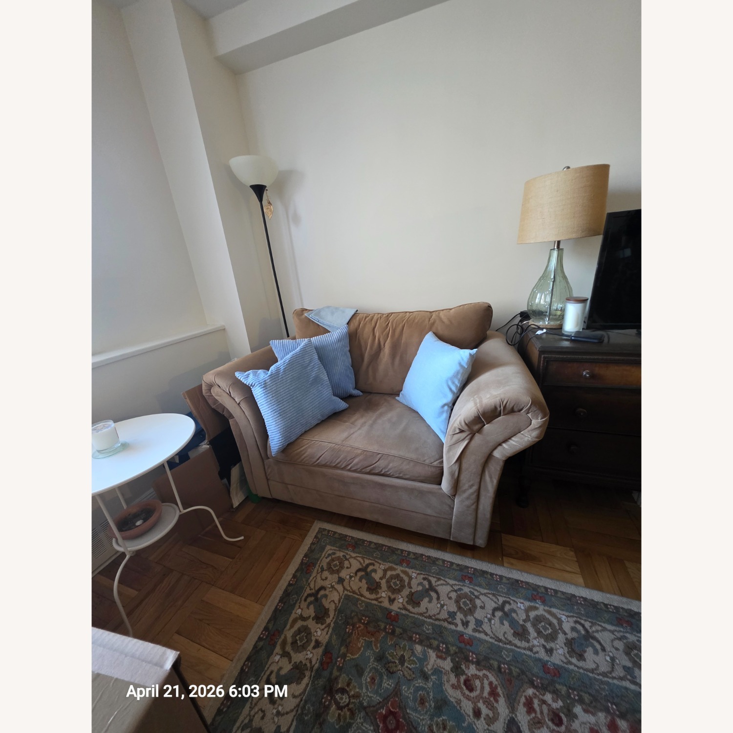 Bob's Discount Furniture Natural 3+ Seater Sofa - image-4