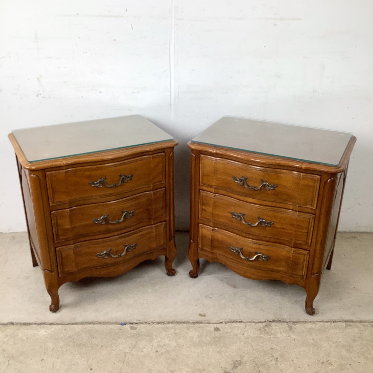 Pair Vintage French Provincial Chests  - image-15