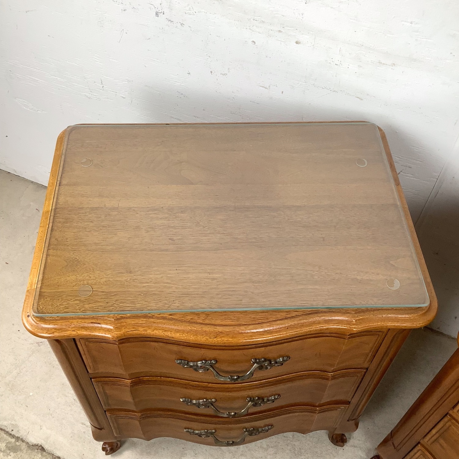 Pair Vintage French Provincial Chests  - image-16