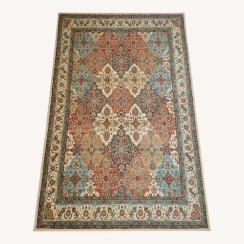 Used Área Rug Multi Colored Well Maintained  for sale on AptDeco