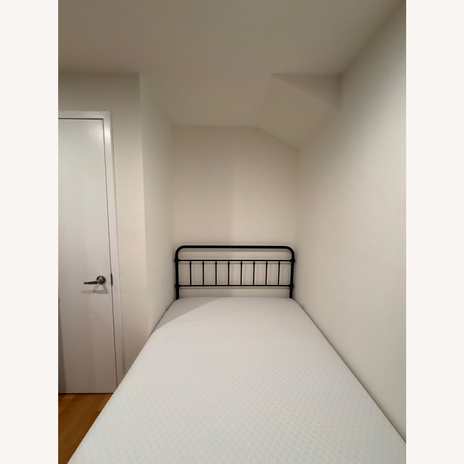 Wayfair Black Metal Full Bed - image-2
