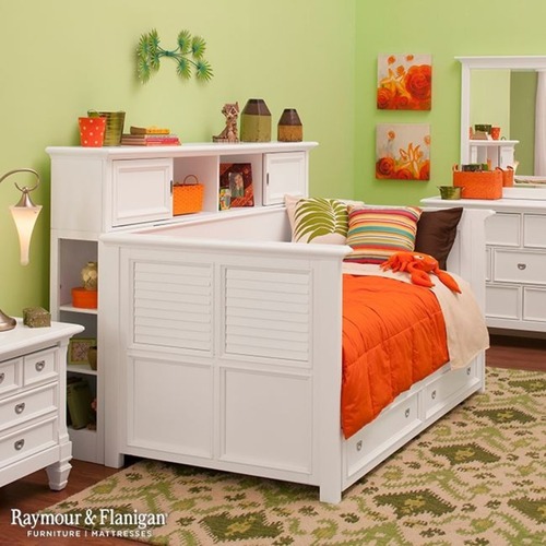 Used Raymour & Flanigan Varsity Twin  Bookcase Trundle DayBed  for sale on AptDeco