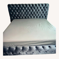 King Size Upholstered Platform Bed
