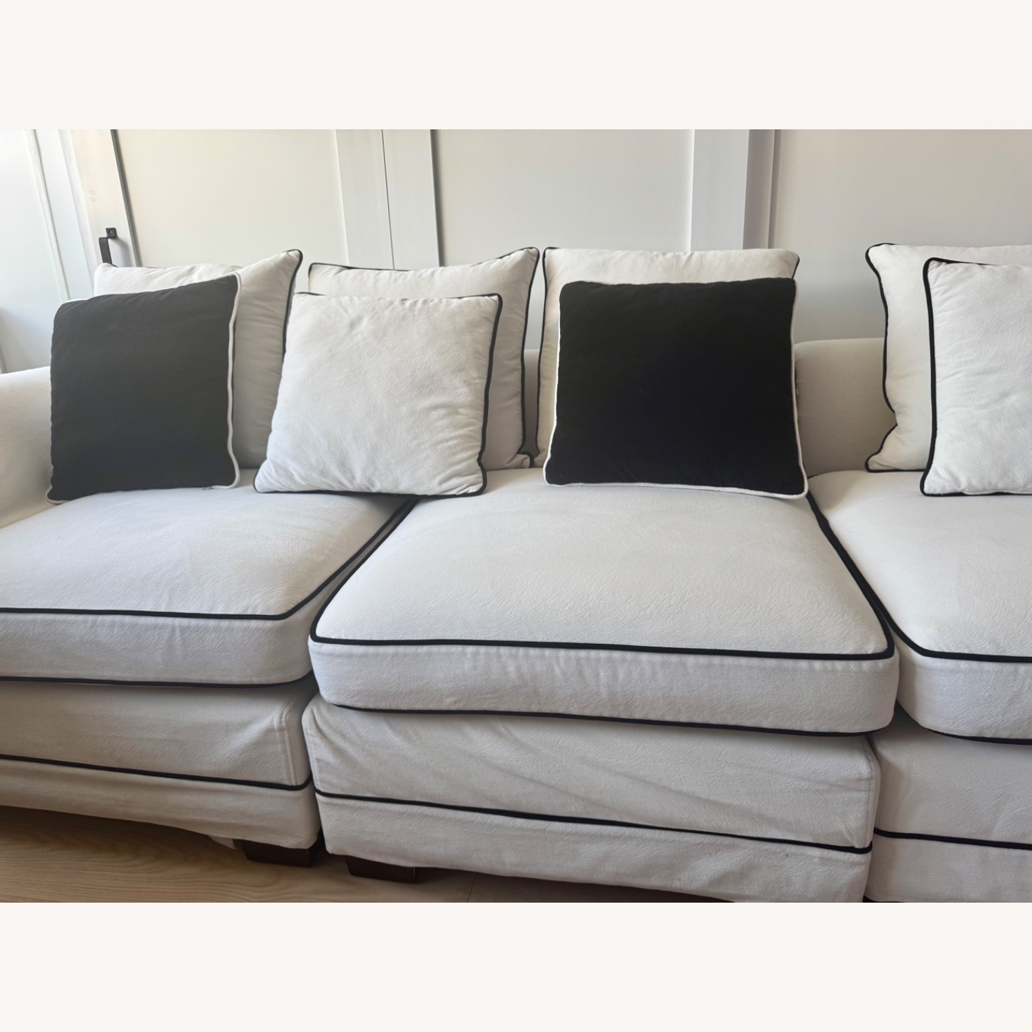 Taylor Made Custom RH-Style Deep Sectional Tailored Piping - image-5