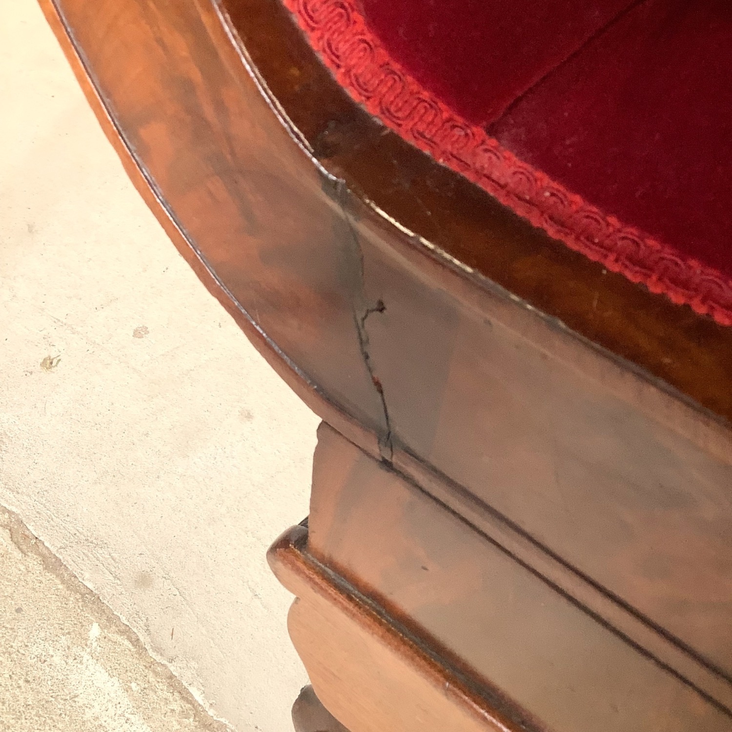 Antique American Empire Revival Mahogany Sofa - image-22