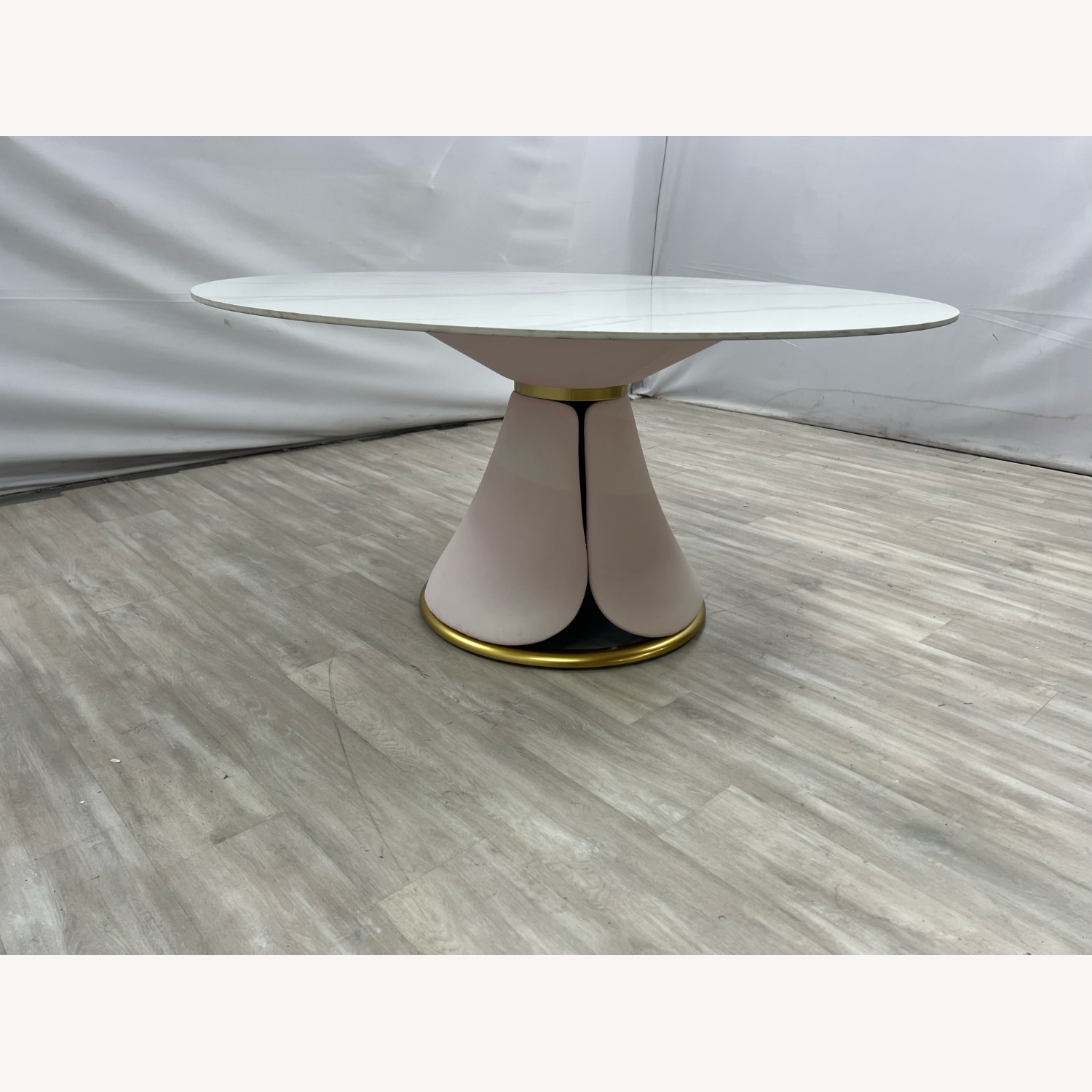 Everly Quinn Pedestal Round Dining Table - image-6