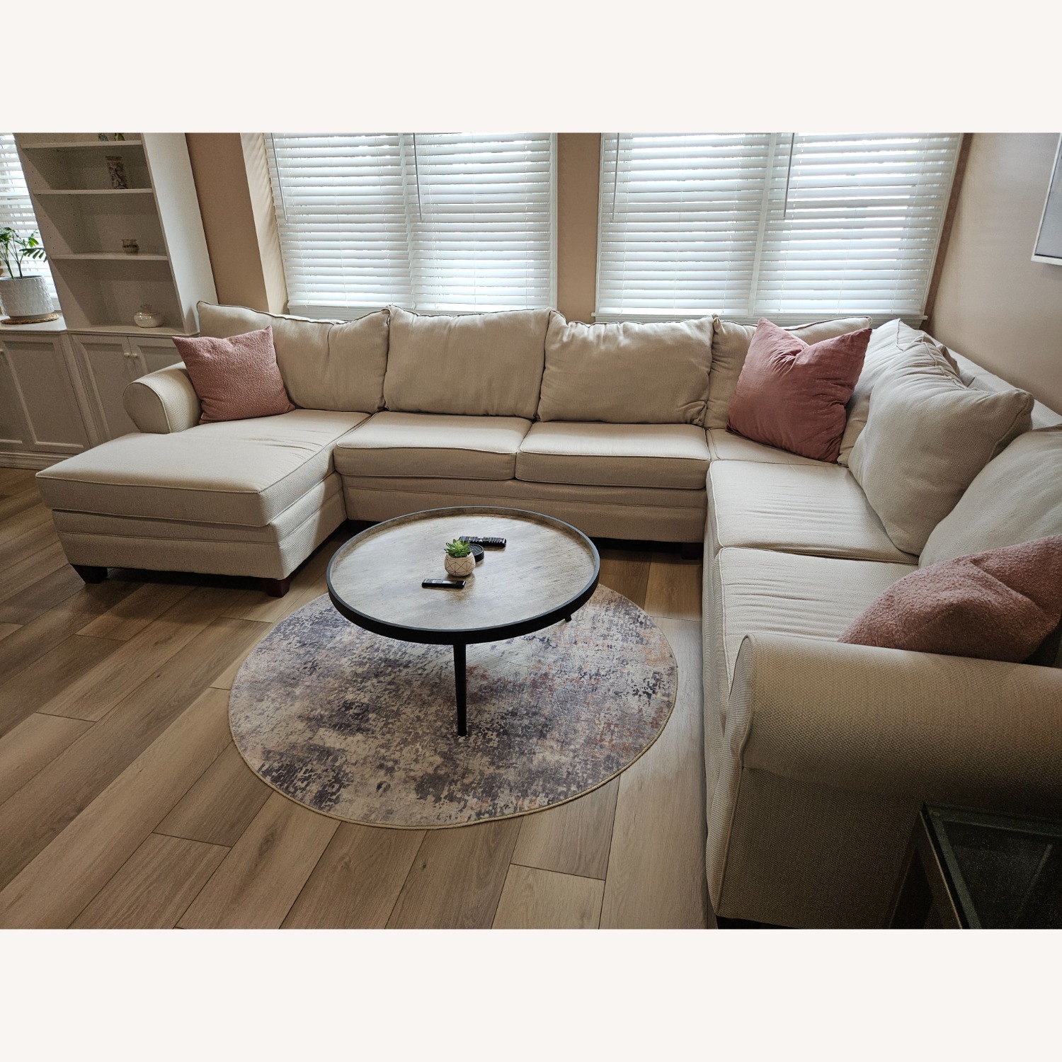 Bob's Discount Furniture 3+ Piece Sectional - image-4