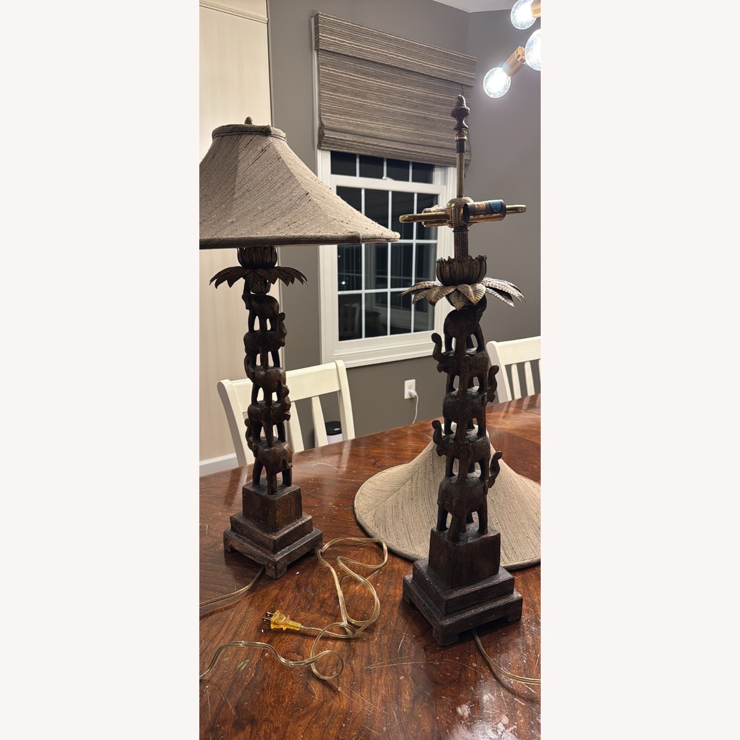 Vintage Set of Stacked Elephant Totem Lamps  - image-1