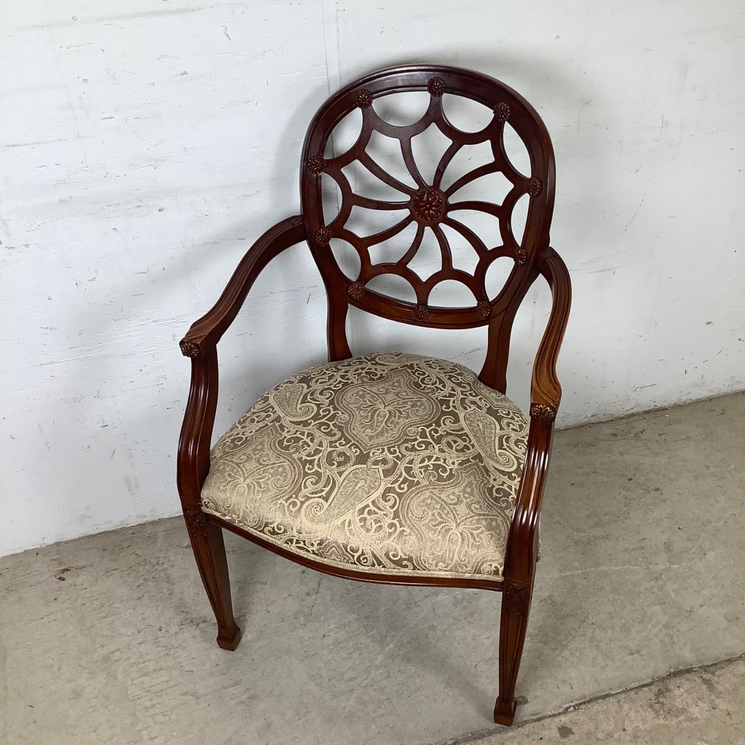Hepplewhite Spider Back Mahogany Armchair - image-1
