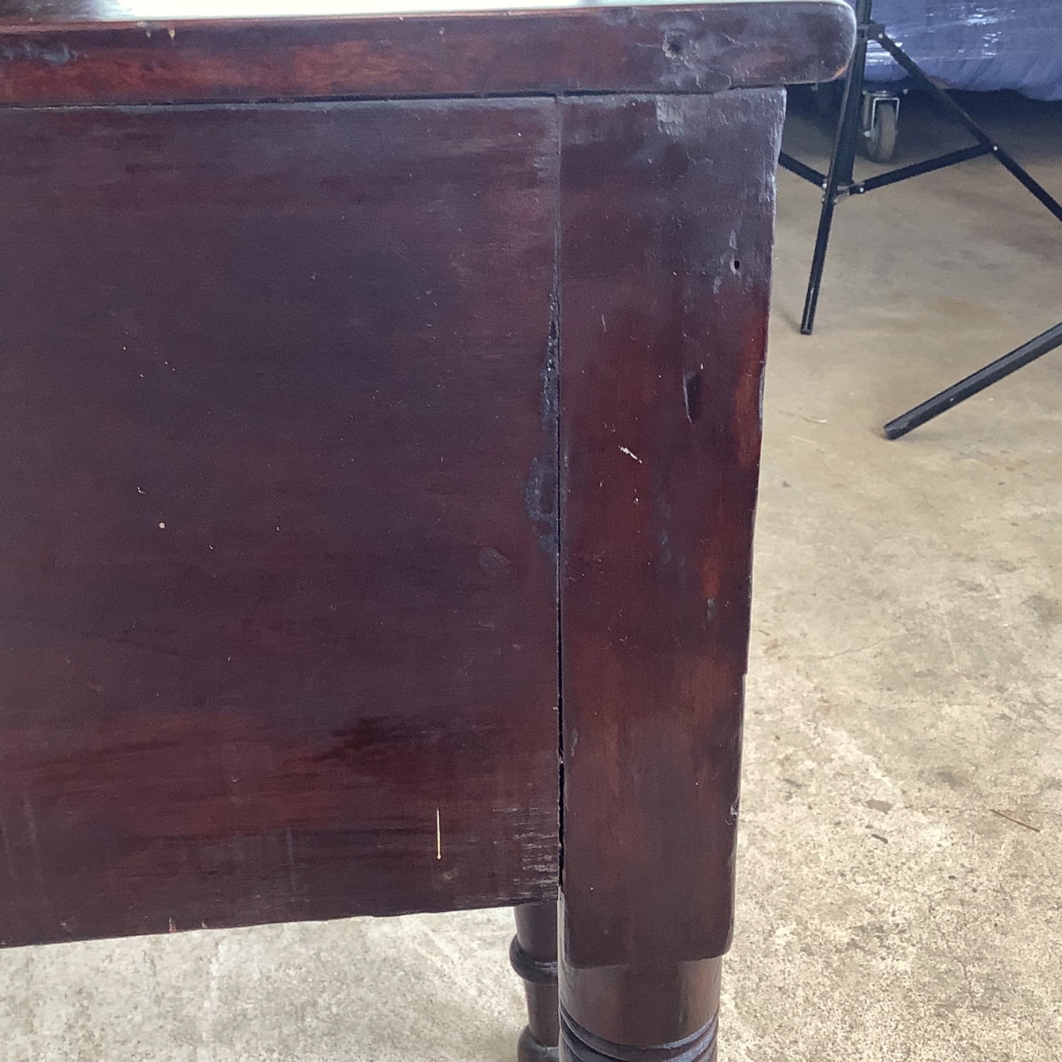 Antique American Federal Stand | Two Drawers - image-16