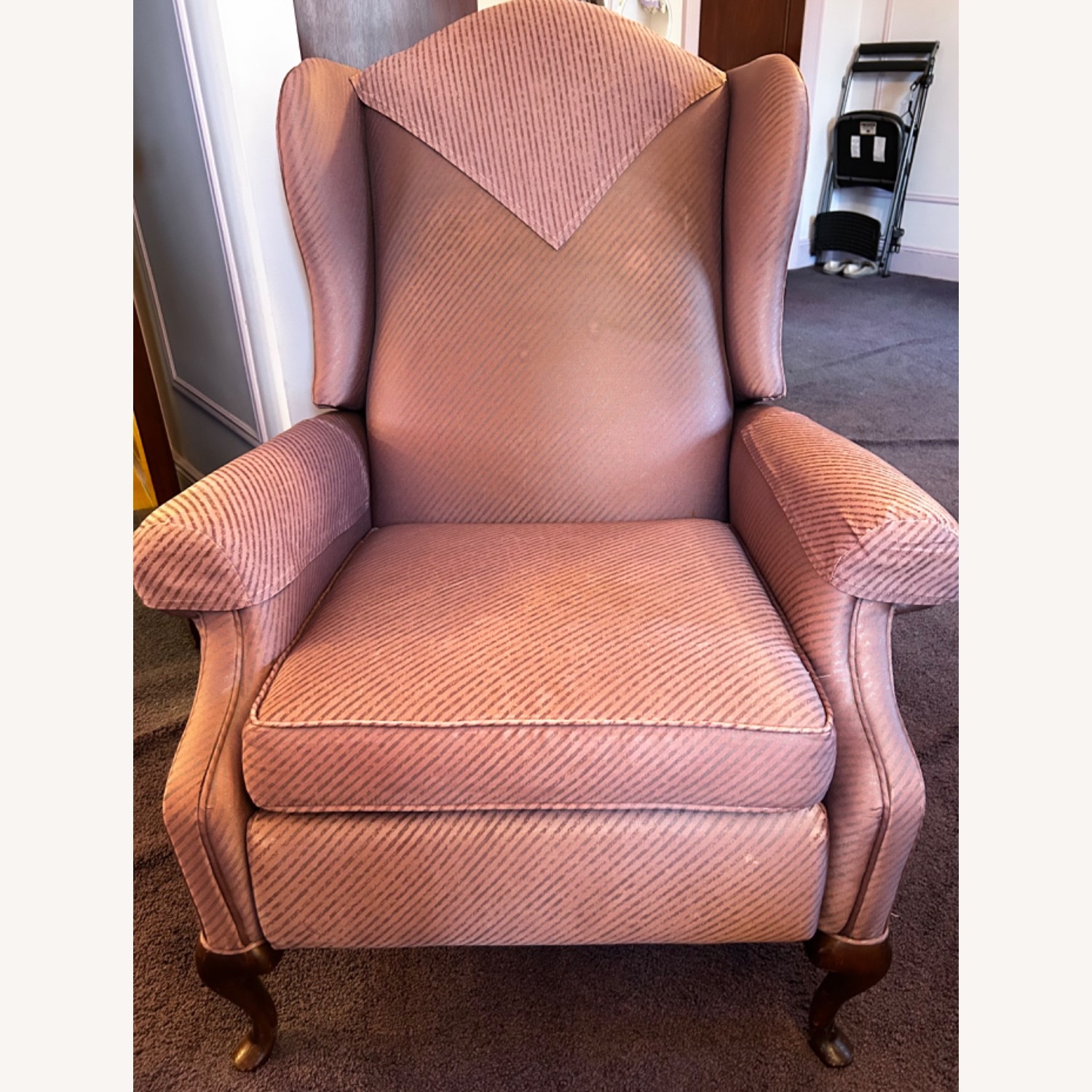 Ethan Allen Mauve Lavender Fabric Recliner - image-1