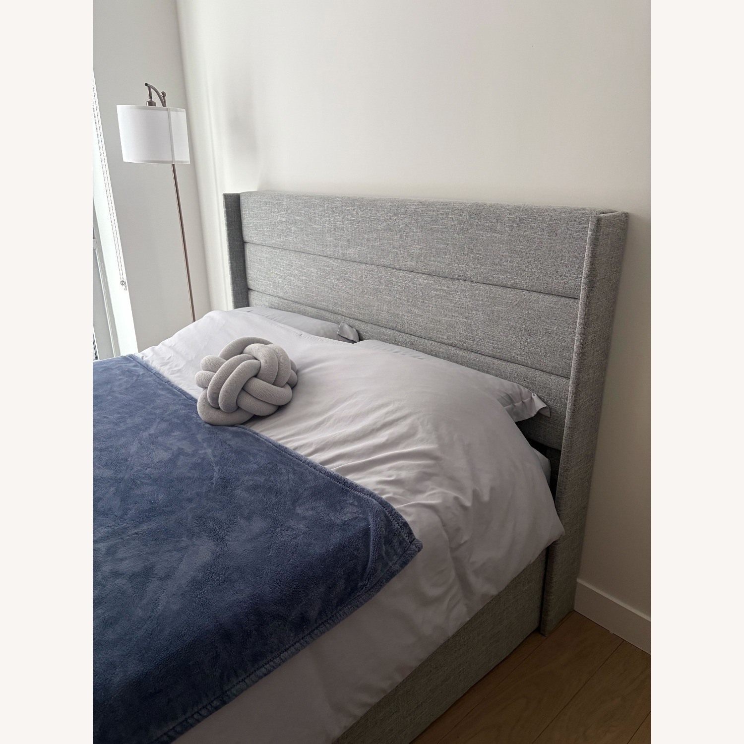 Light Gray Queen Bed - image-3