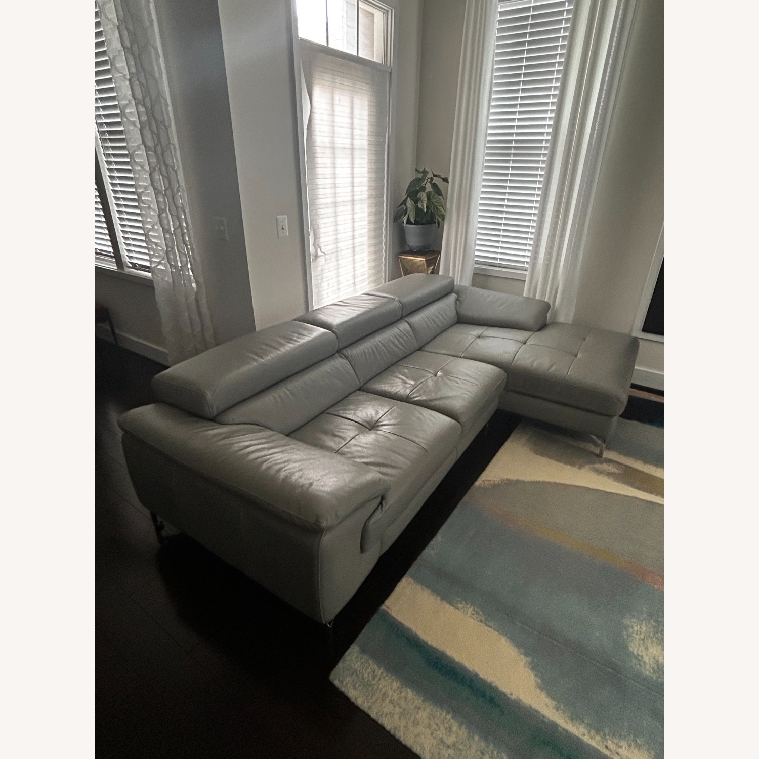 Coleman Furniture Light Gray 3+ Piece Sectional - image-6