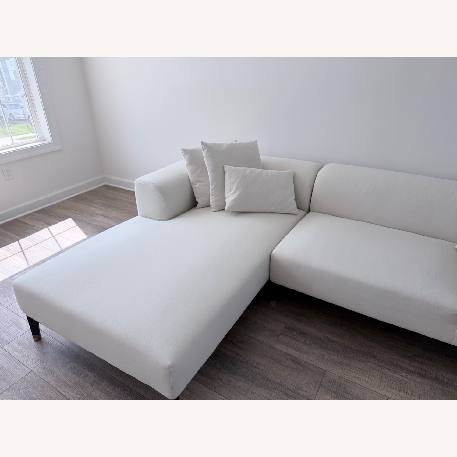 Rove Concepts Finley White Fabric 2 Piece Sectional - image-4