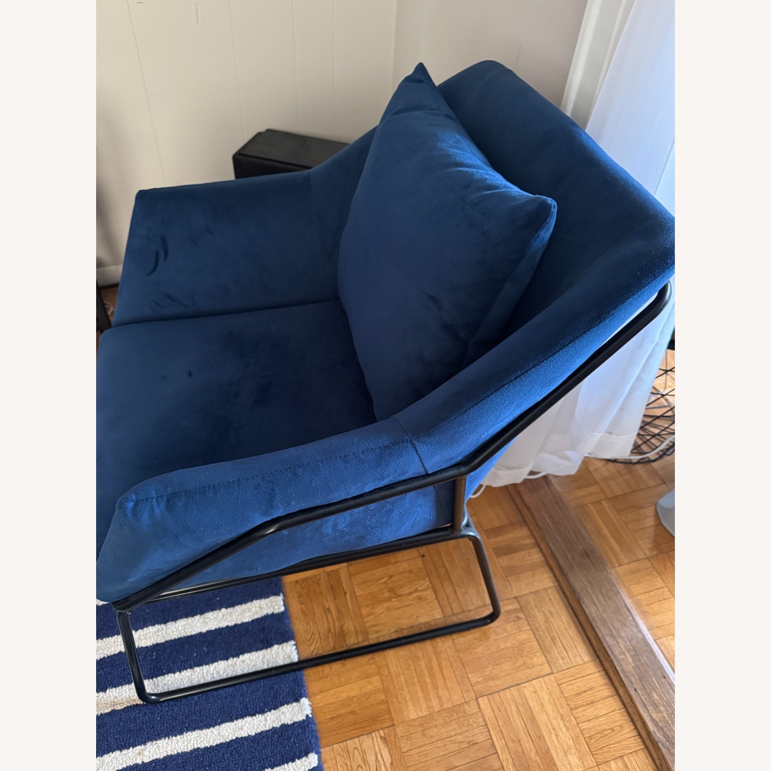 Novogratz Alivia Accent Chair in Blue Velvet - image-1