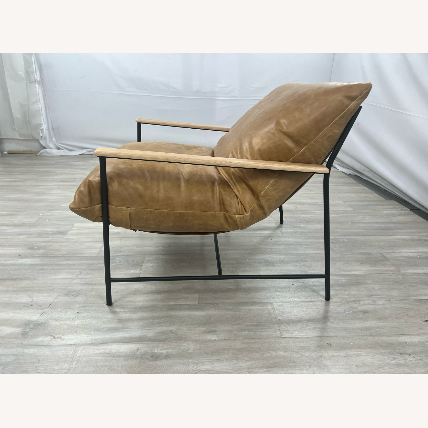 Denver Modern Vail Lounge Chair -Leather - image-7