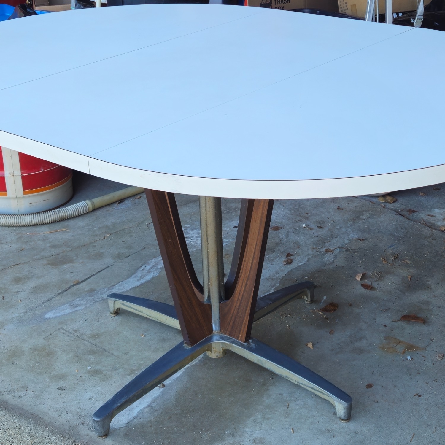 Chromcraft Dining Set with Leaf and 4 Chairs - image-5