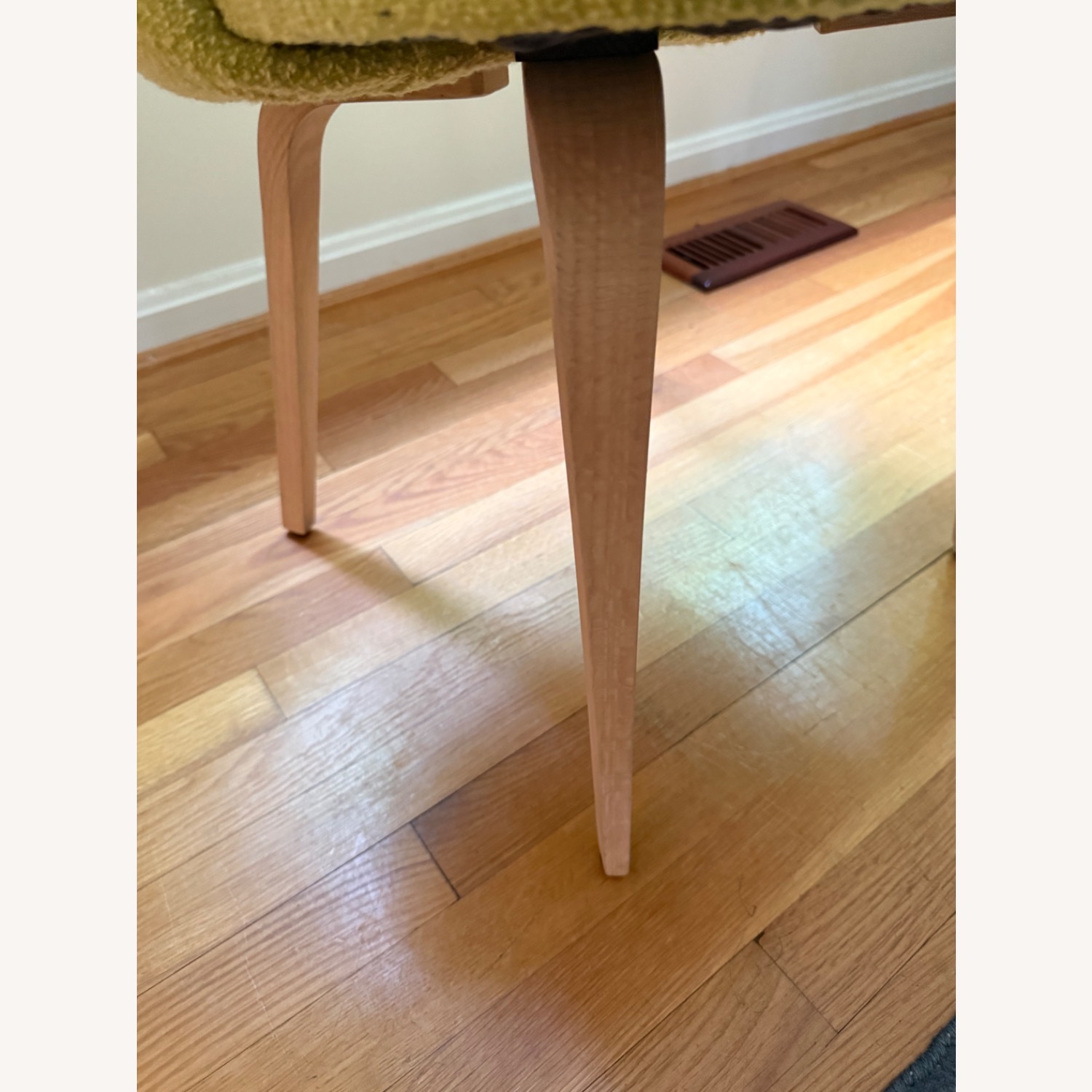 Knoll Saarinen Executive Side Chair - image-7