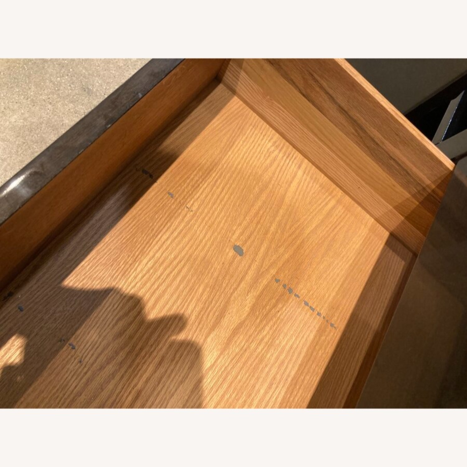 Custom Ribbed Lacquer 4-Door Buffet - image-11