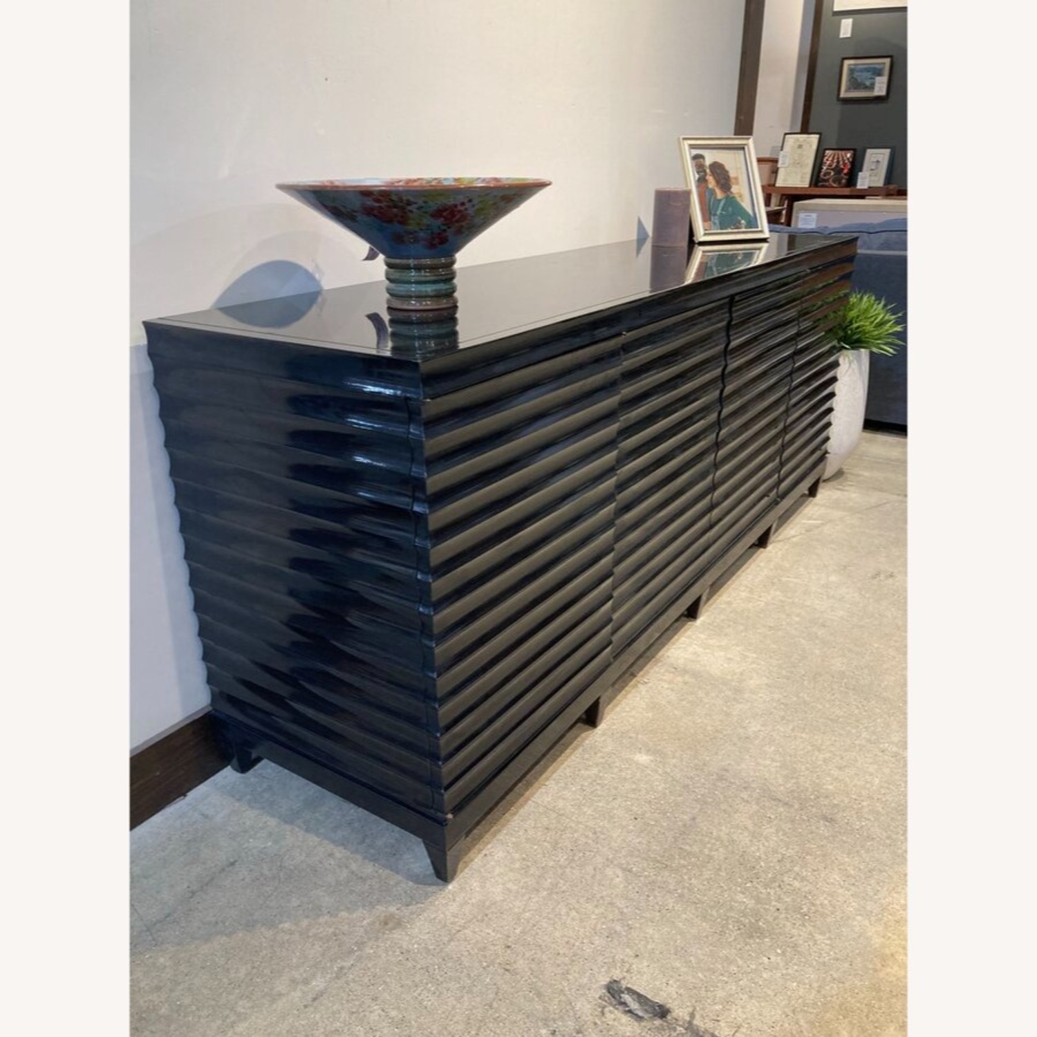 Custom Ribbed Lacquer 4-Door Buffet - image-4