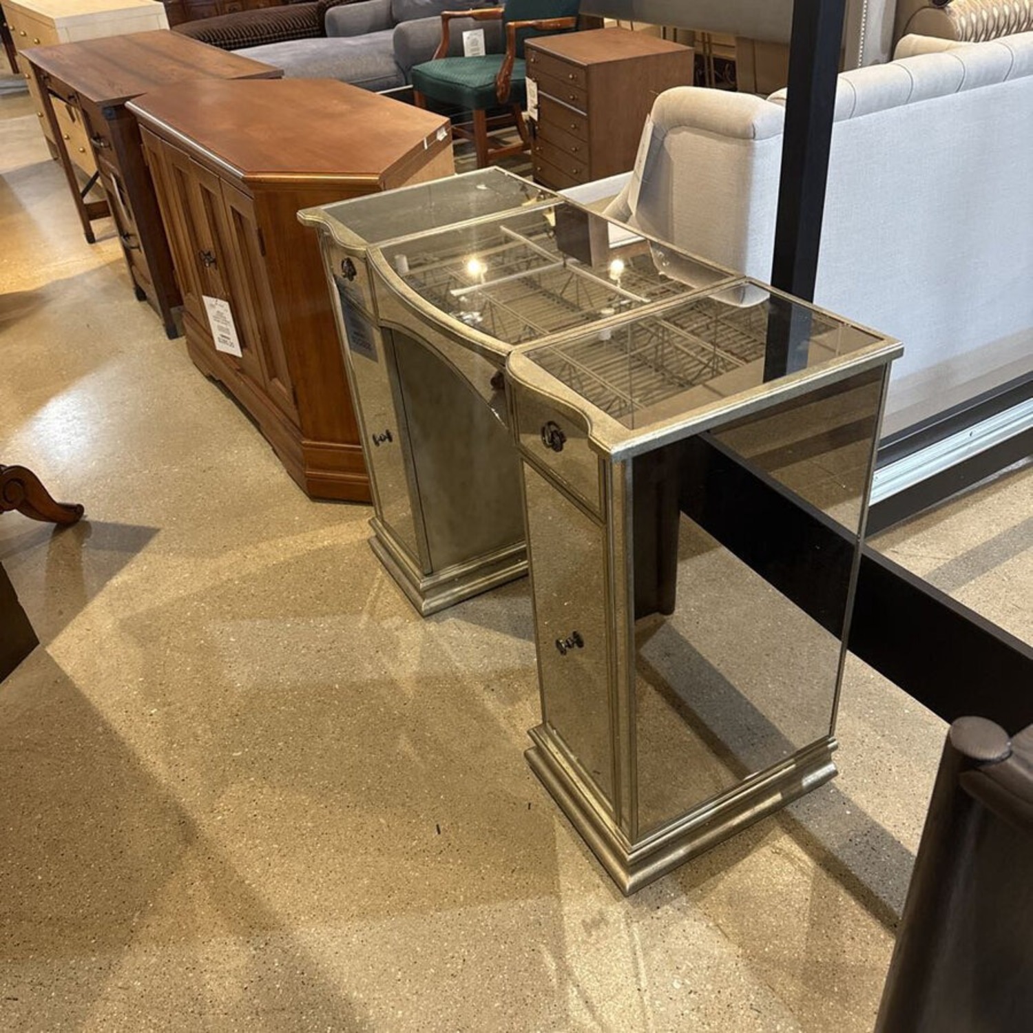 Celeste Mirrored Vanity Desk - image-2