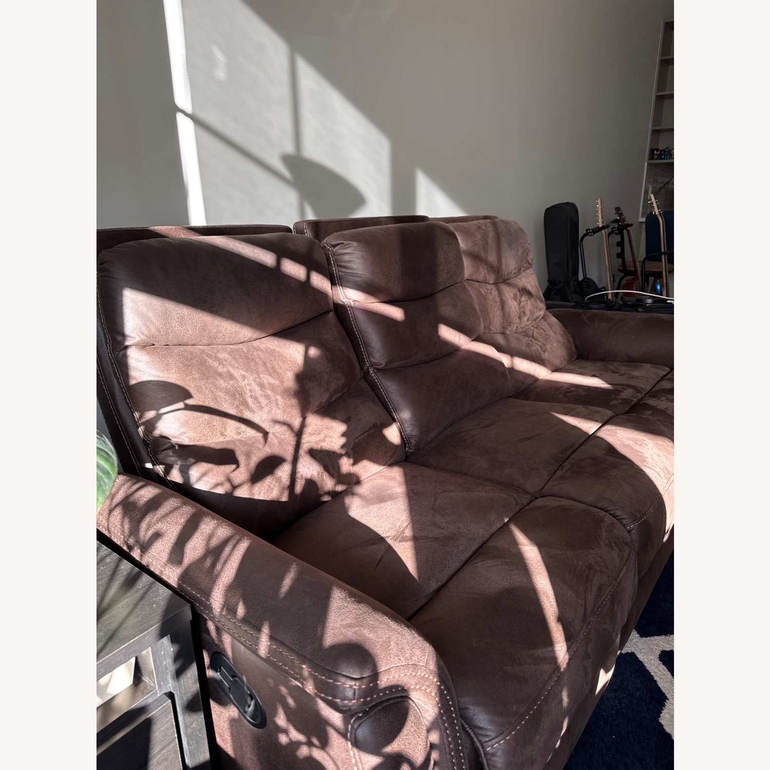 Bob's Discount Furniture Forte 3+ Seater Sofa - image-3