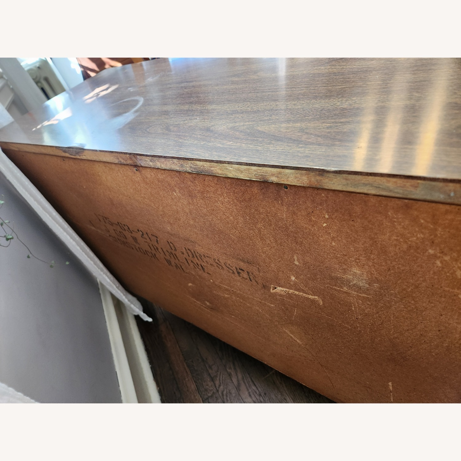 Bassett Dark Brown Wood Sideboard - image-11