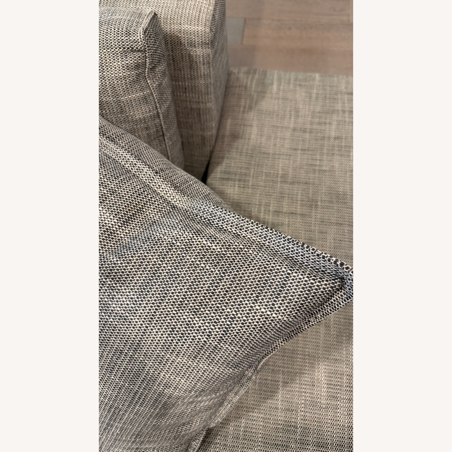 Ligne Roset Exclusif Chaise Sectional - image-8