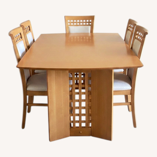 Used Expandable Dining table, 6 Chairs, and Leaf for sale on AptDeco