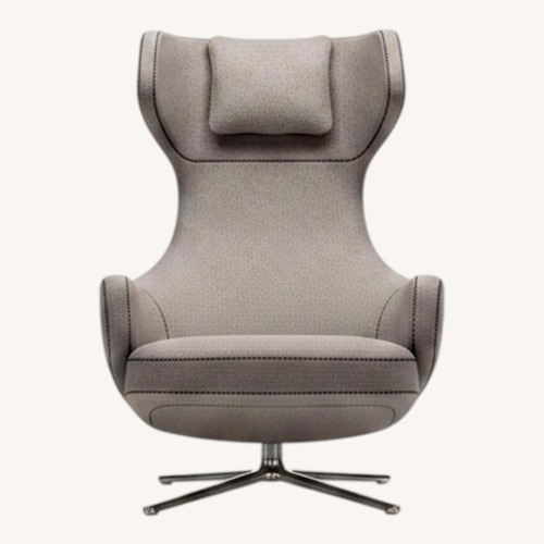Used Vitra Grand Repo Light Gray Fabric Recliner for sale on AptDeco