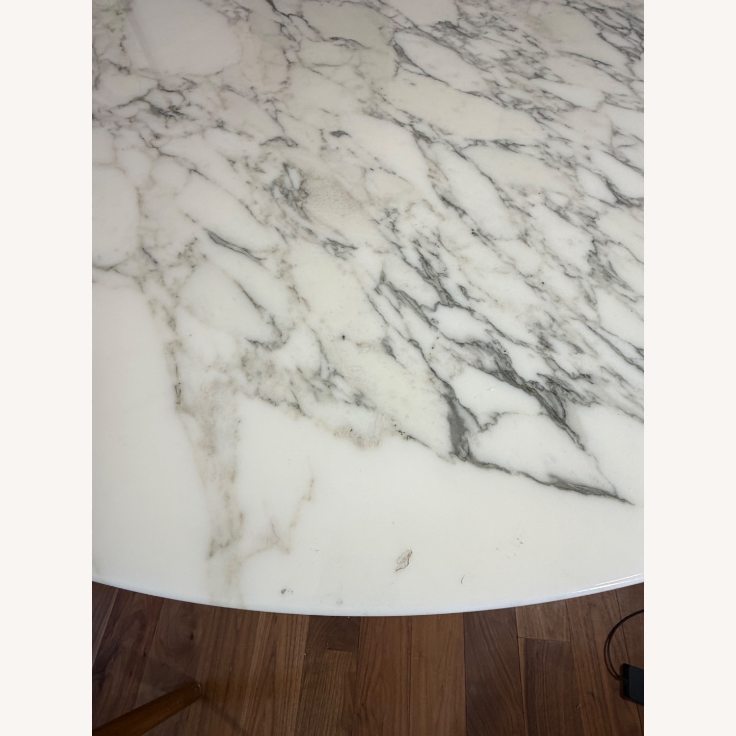 Knoll Saarinen White Marble Dining Table - image-5