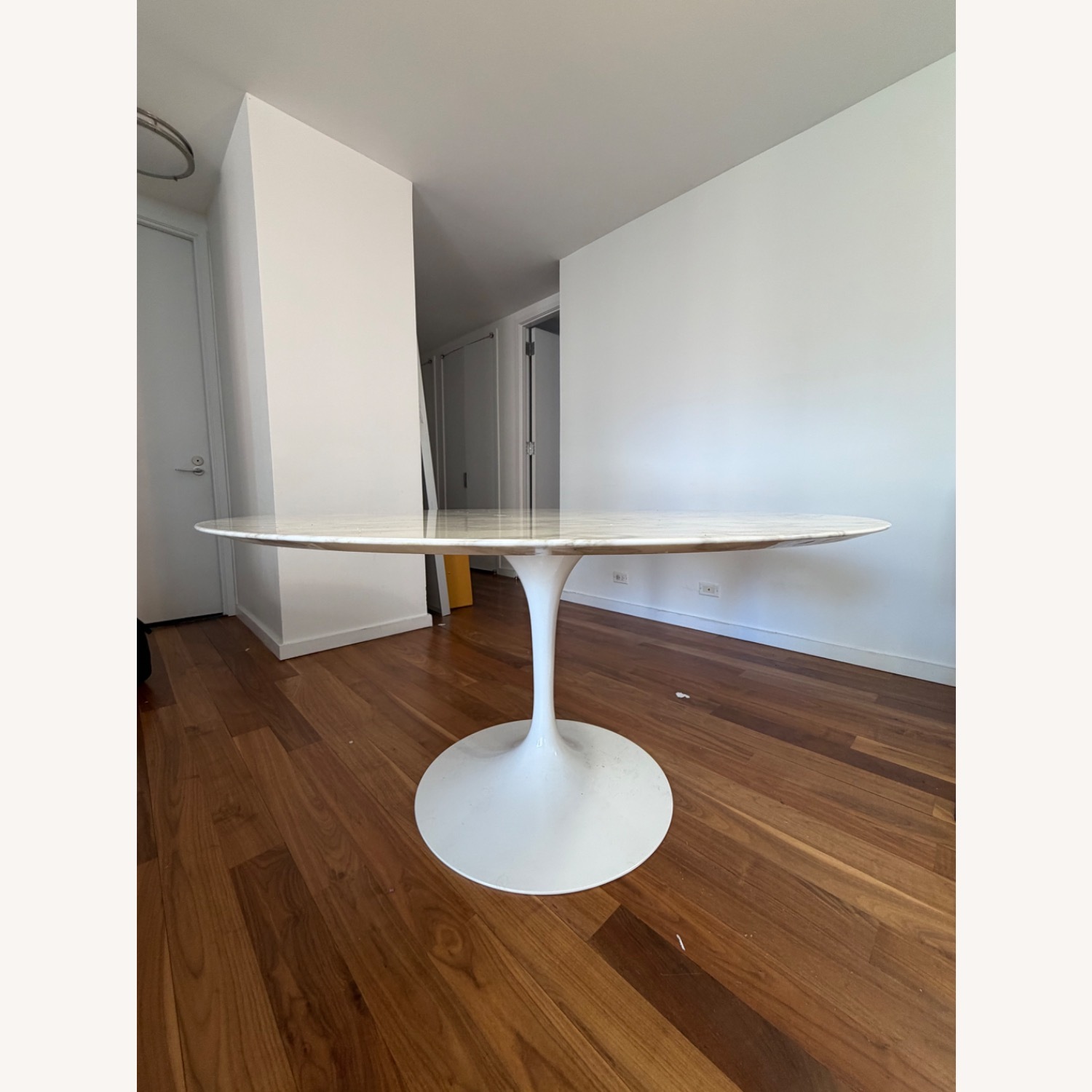 Knoll Saarinen White Marble Dining Table - image-3