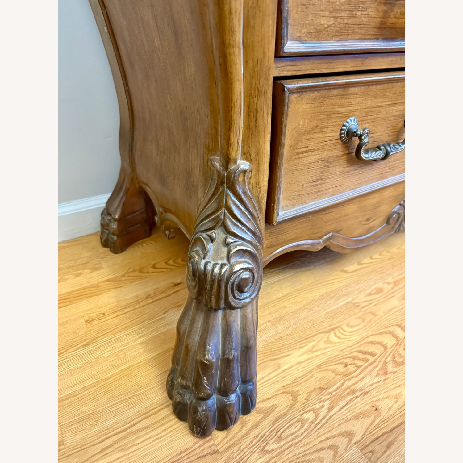 Michael Amini Furniture Designs Dresser - image-7