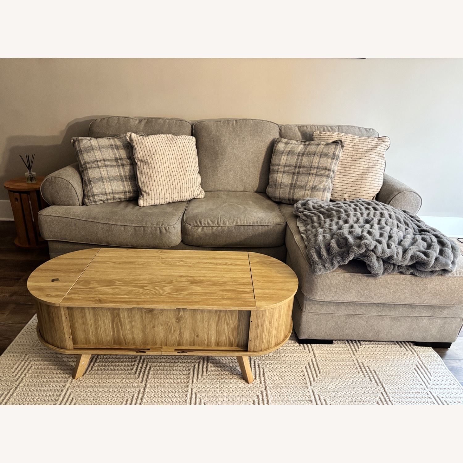 Ashley Arbhor 3 Seater Sofa + Chaise - image-1