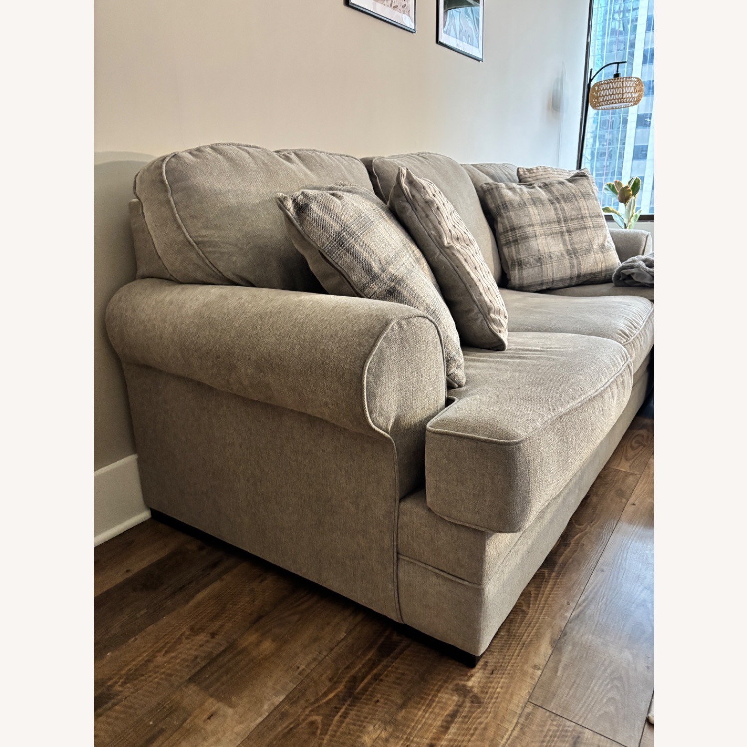 Ashley Arbhor 3 Seater Sofa + Chaise - image-2