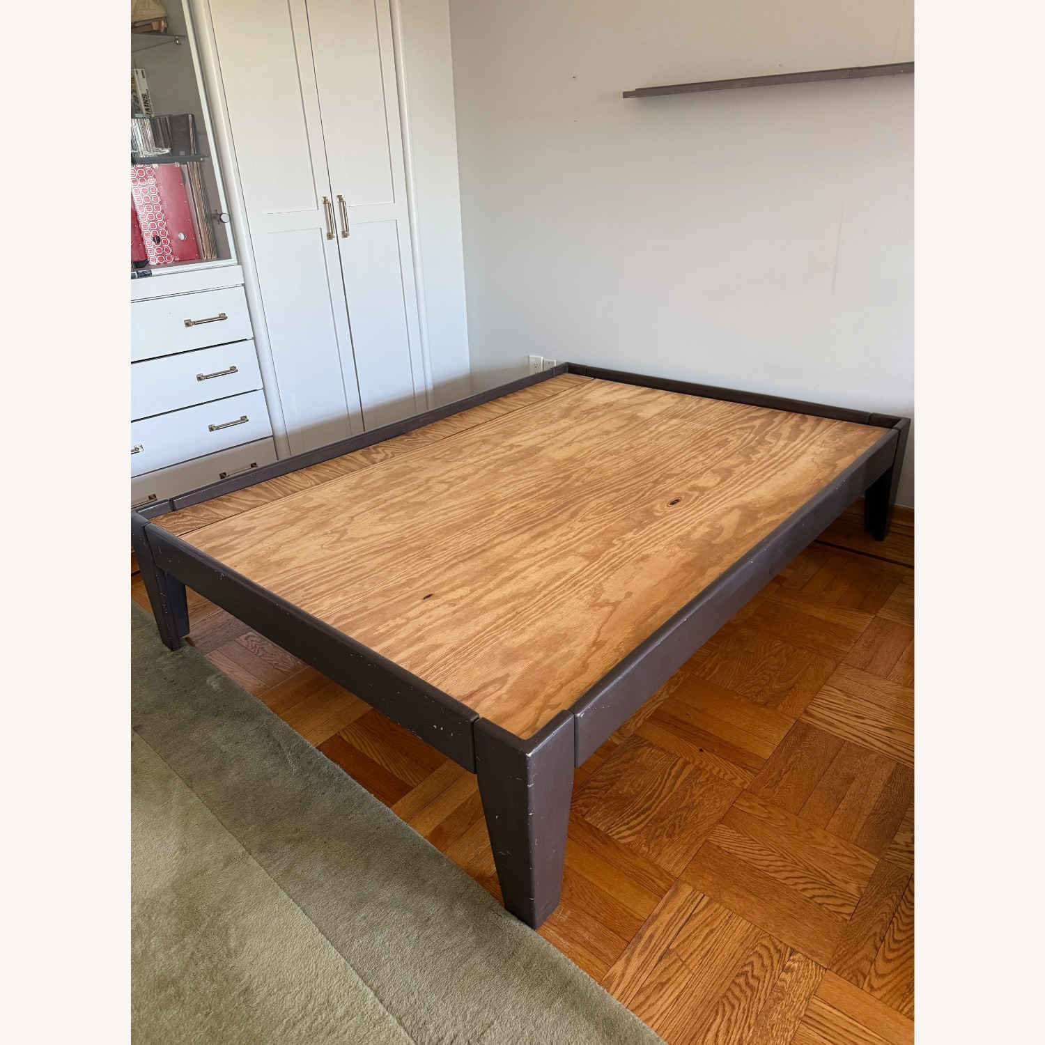 Dark Brown Wood Full Bed - image-10