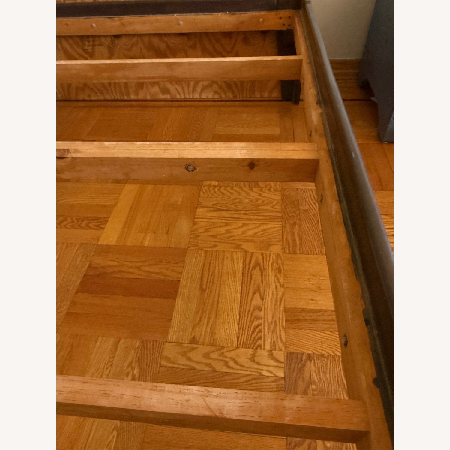 Dark Brown Wood Full Bed - image-9