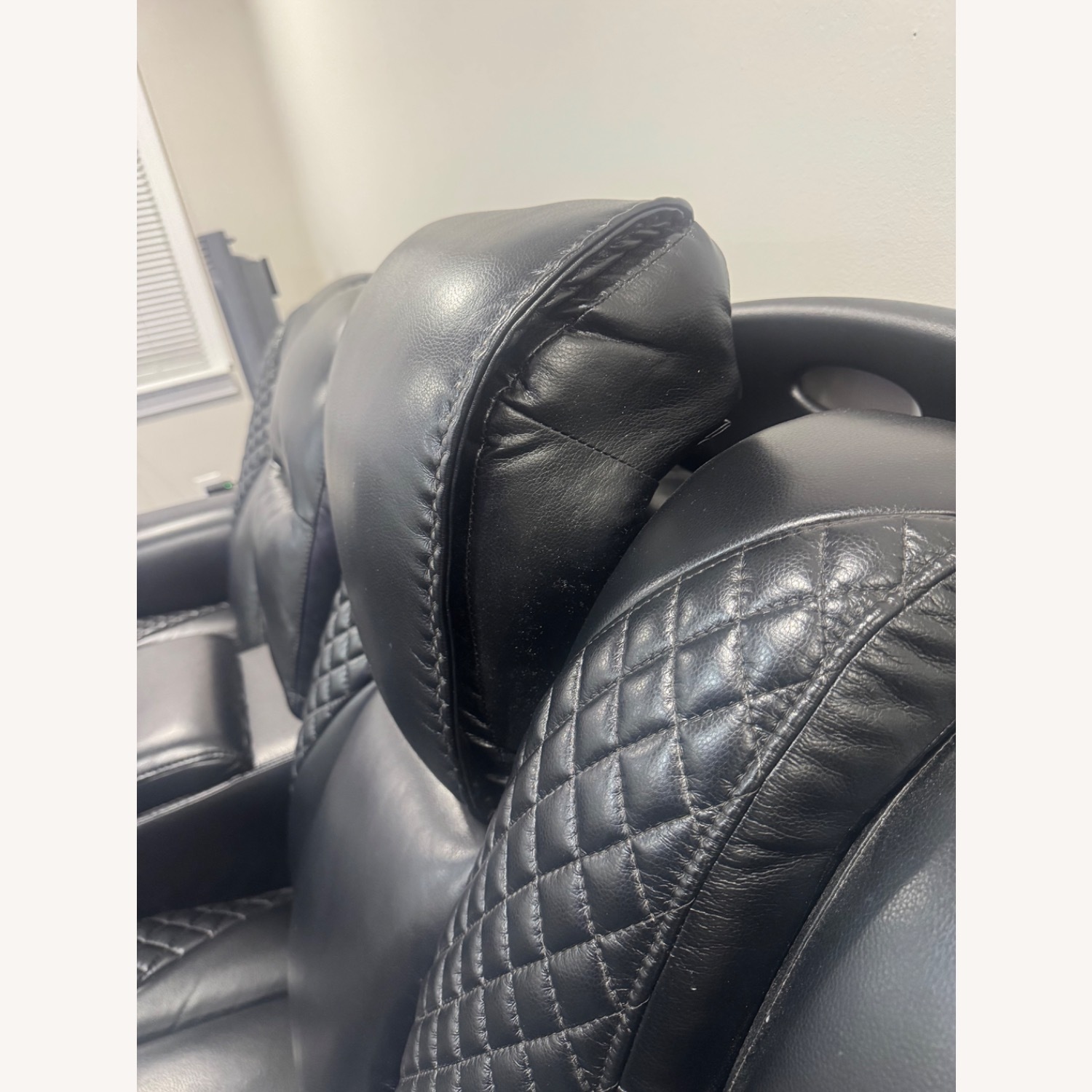 Retractable Sofa - image-4