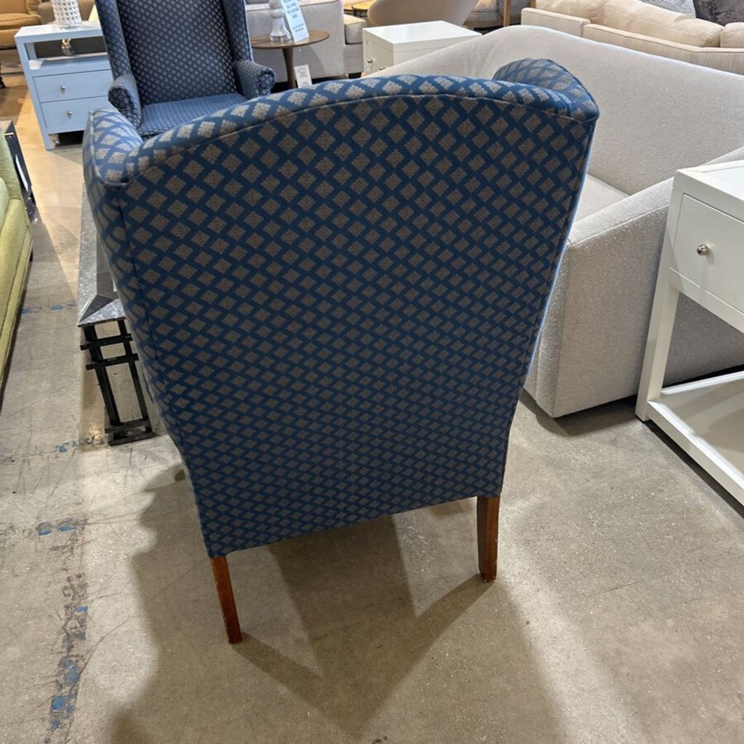 Bassett Upholstered Patterned Accent Chair - image-5