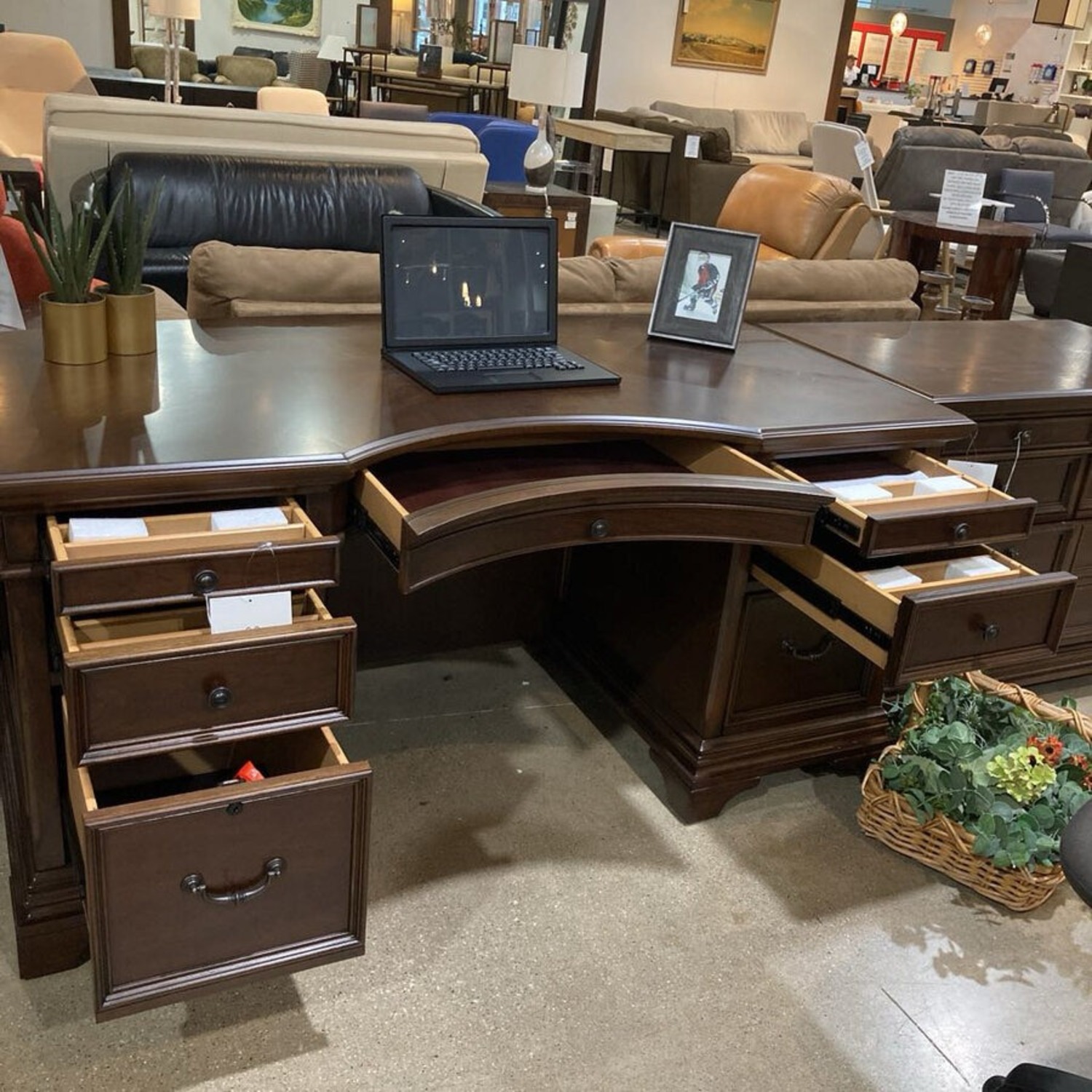 Hawthorne Carmel Brown Curved Executive Desk - image-5