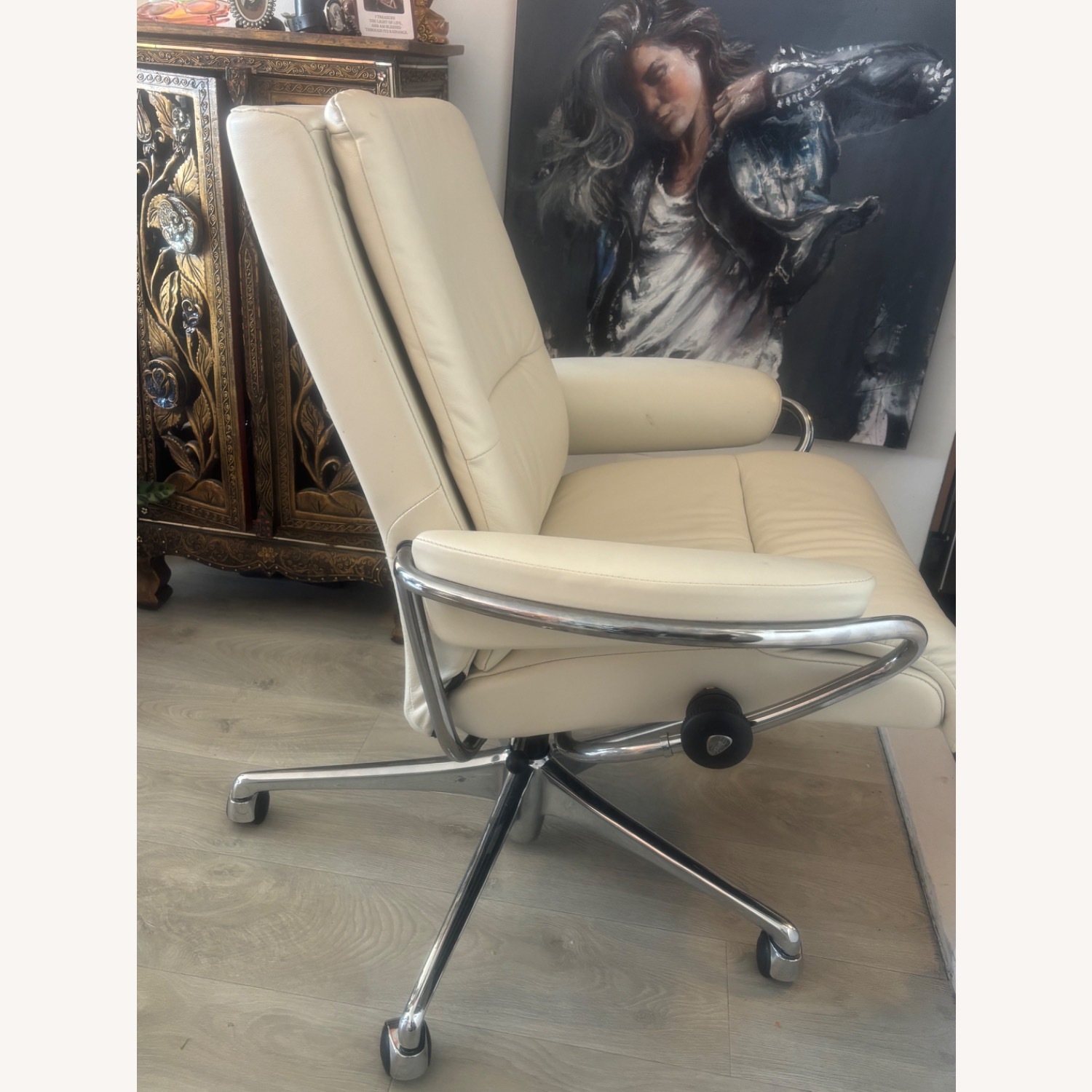 Office Chair - image-2