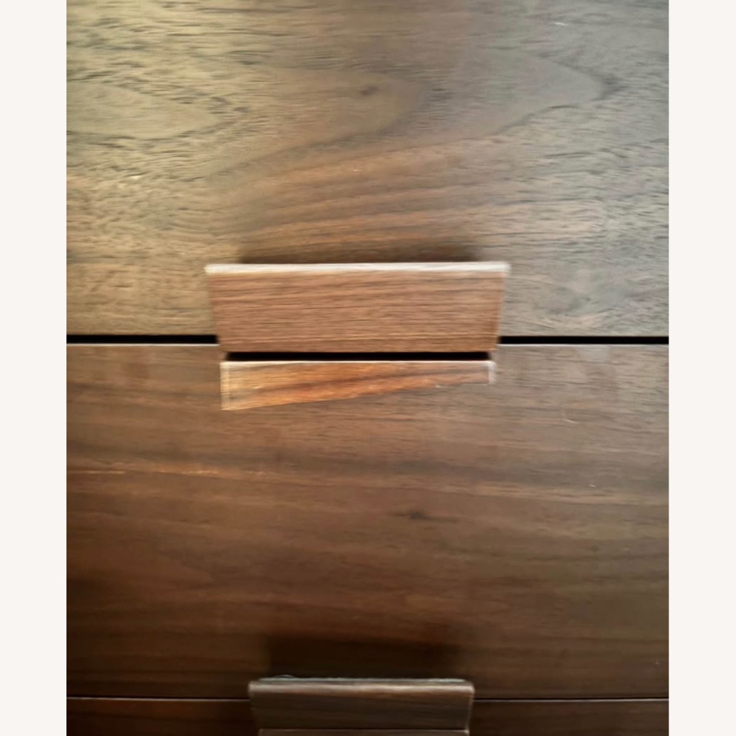 Article Vireo 5-Dresser Drawer (Solid Wood) - image-4