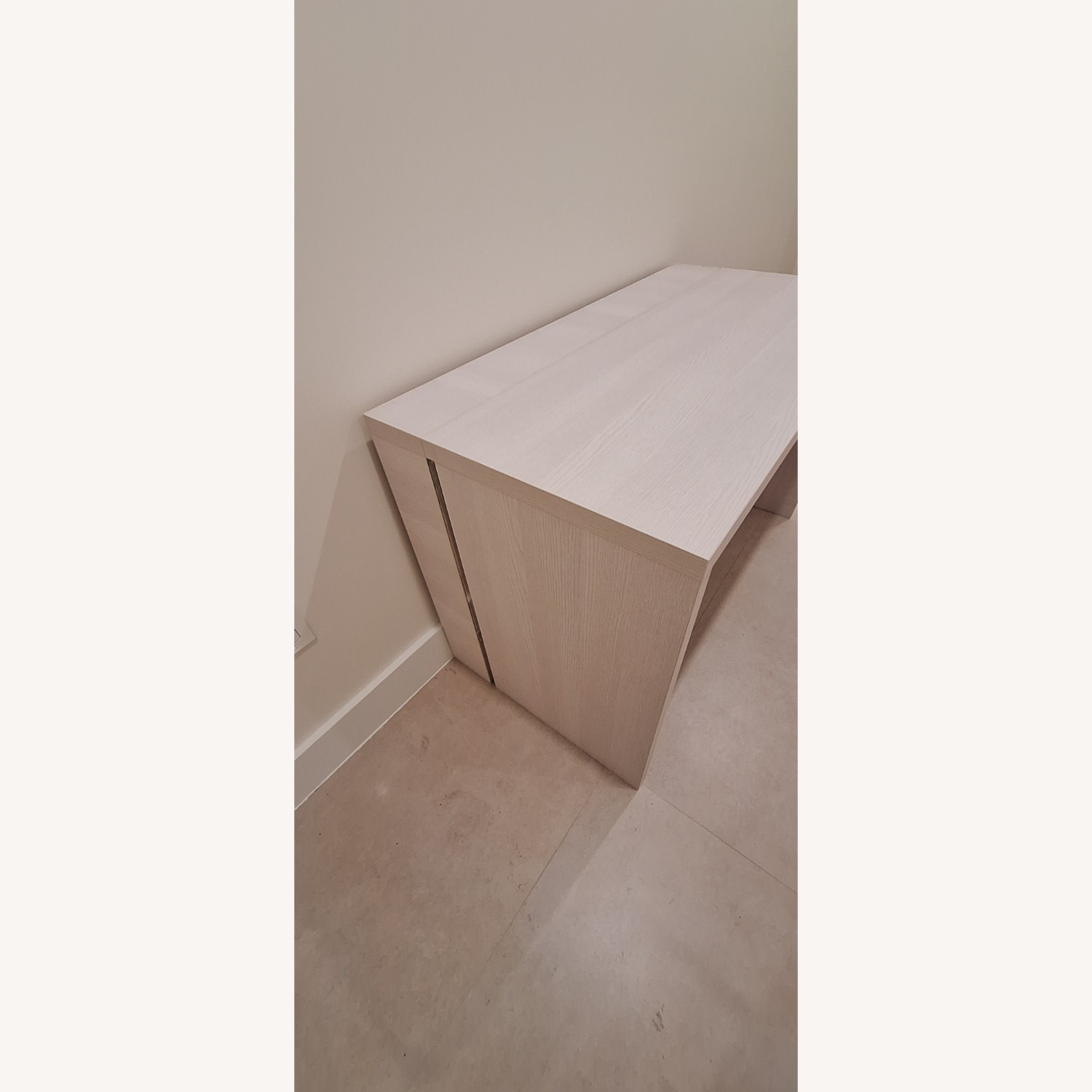 White Desk - image-3